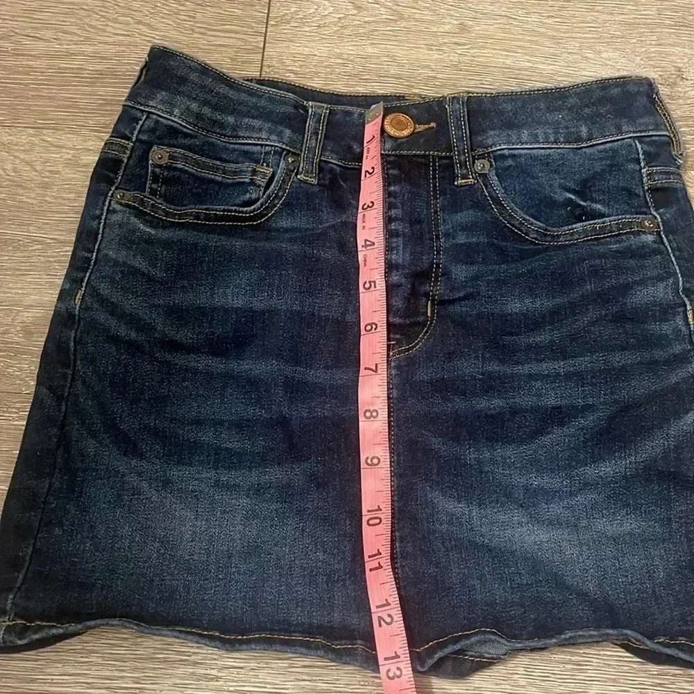S American Eagle Denim skirt Jean size 2 blue jeans high rise mini